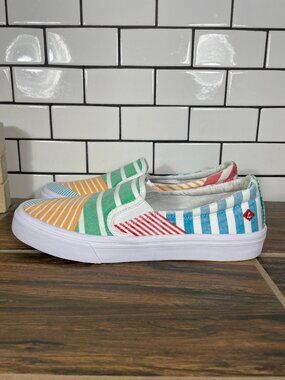 Sperry Crest Twin Gore Shoes Womens Size 8.5 Multicolor Striped Slip On Sneakers